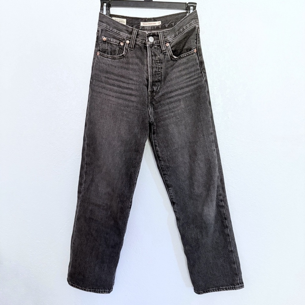 Levi’s Premium Tinted Sky Black Ribcage Straight Ankle Jeans 24x27 100% cotton